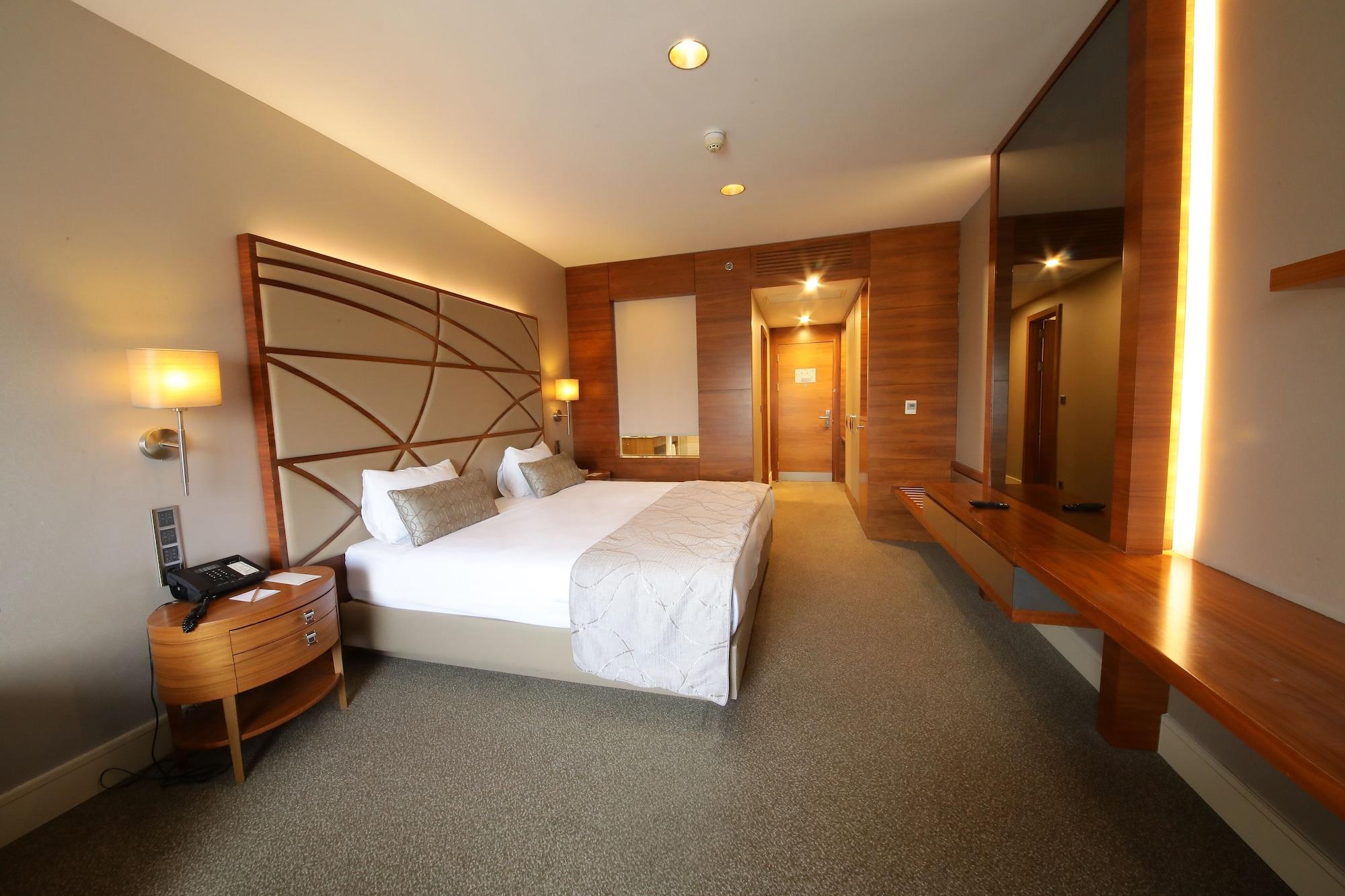 Cevahir Hotel Istanbul Asia Luaran gambar A room at the hotel