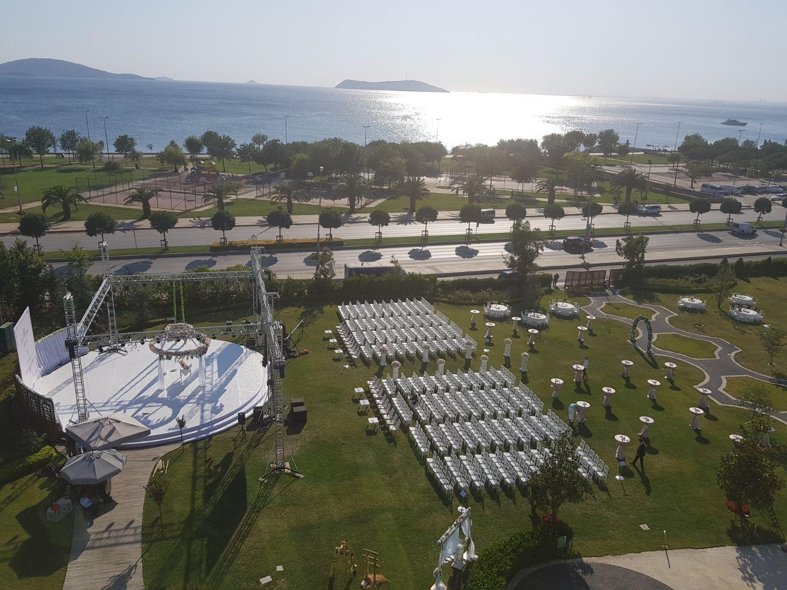 Cevahir Hotel Istanbul Asia Luaran gambar The solar power plant at the University of Patras