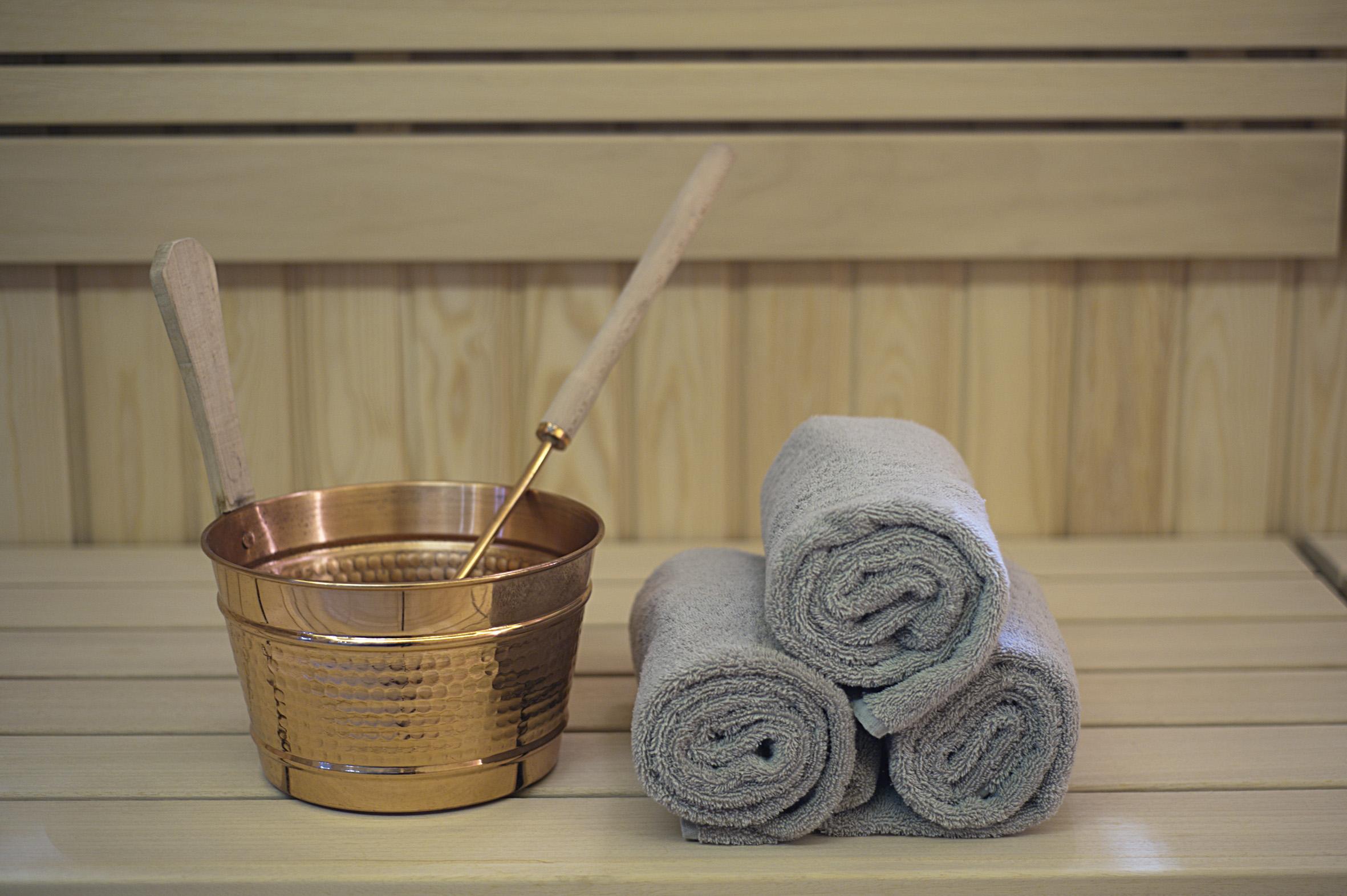 Cevahir Hotel Istanbul Asia Luaran gambar Sauna bucket and ladle