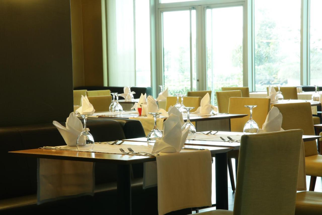 Cevahir Hotel Istanbul Asia Luaran gambar The restaurant